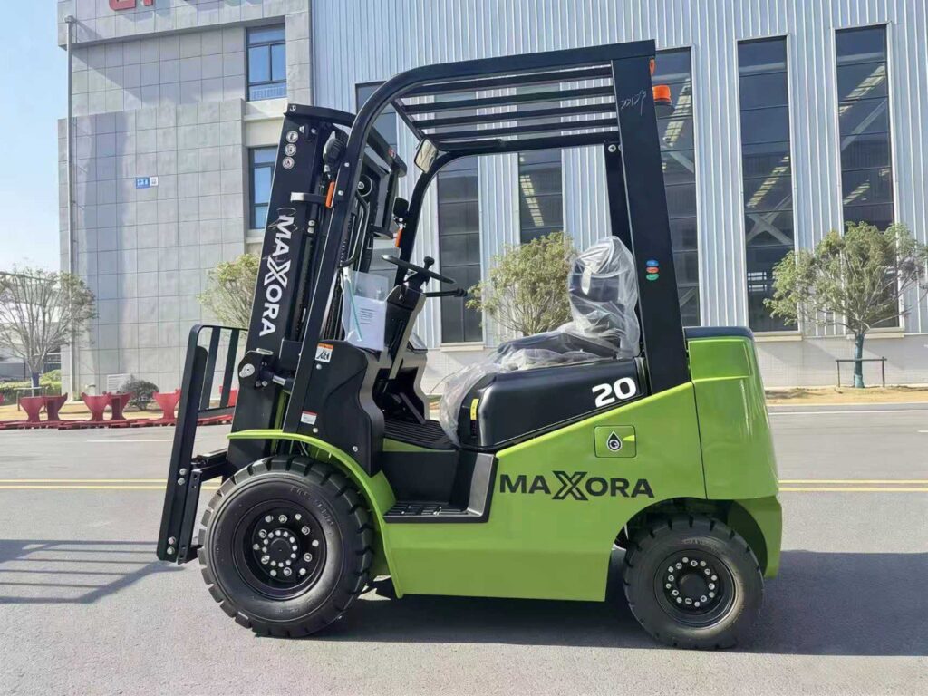 Электрический вилочный погрузчик MAXORA FB20